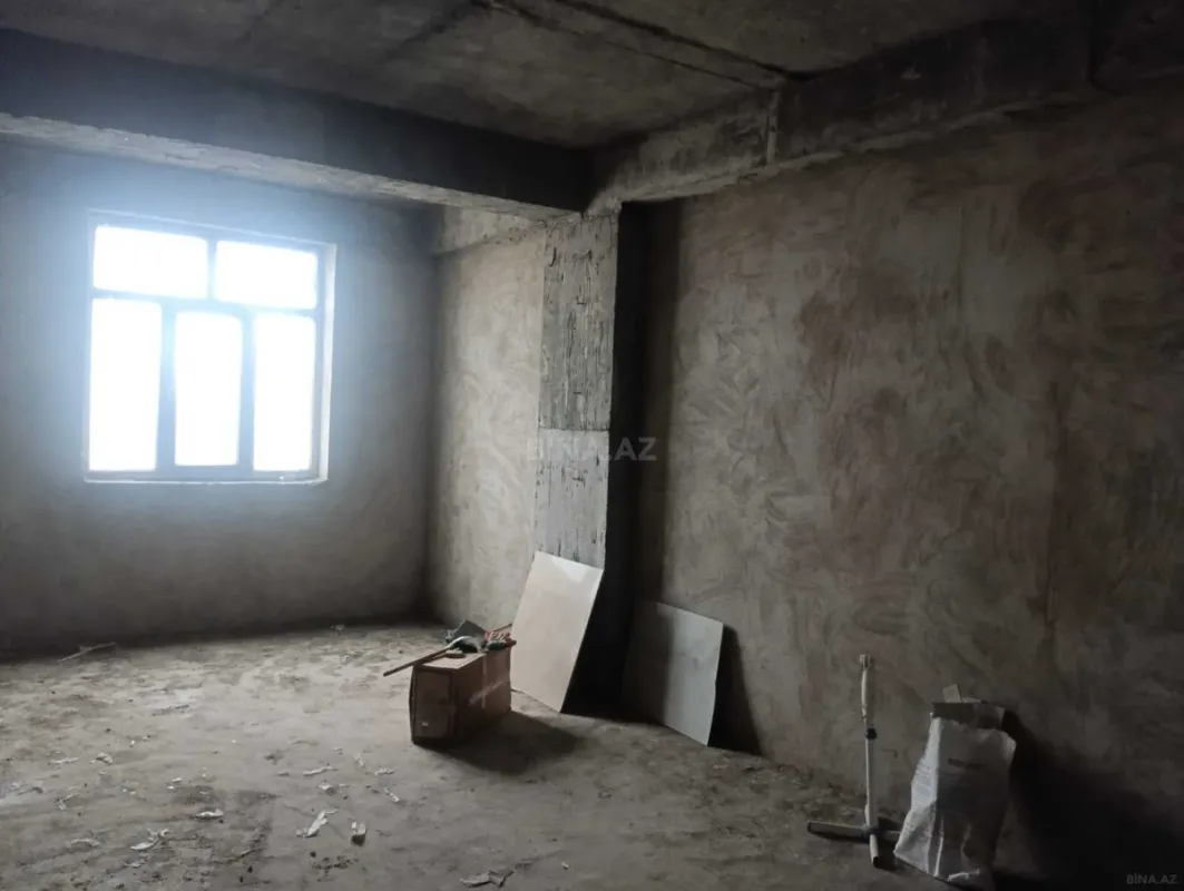 Satılır 3 otaqlı mənzil 105 m²