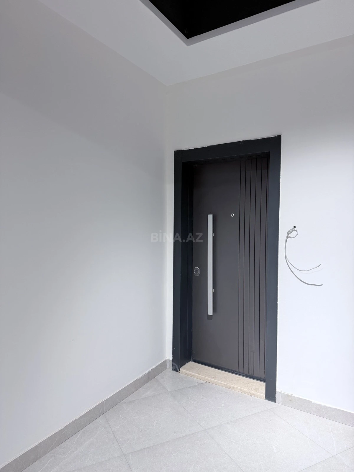 Satılır 3 otaqlı mənzil 114 m²