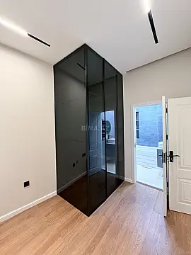 Satılır 3 otaqlı mənzil 114 m²