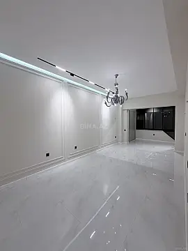 Satılır 3 otaqlı mənzil 114 m²