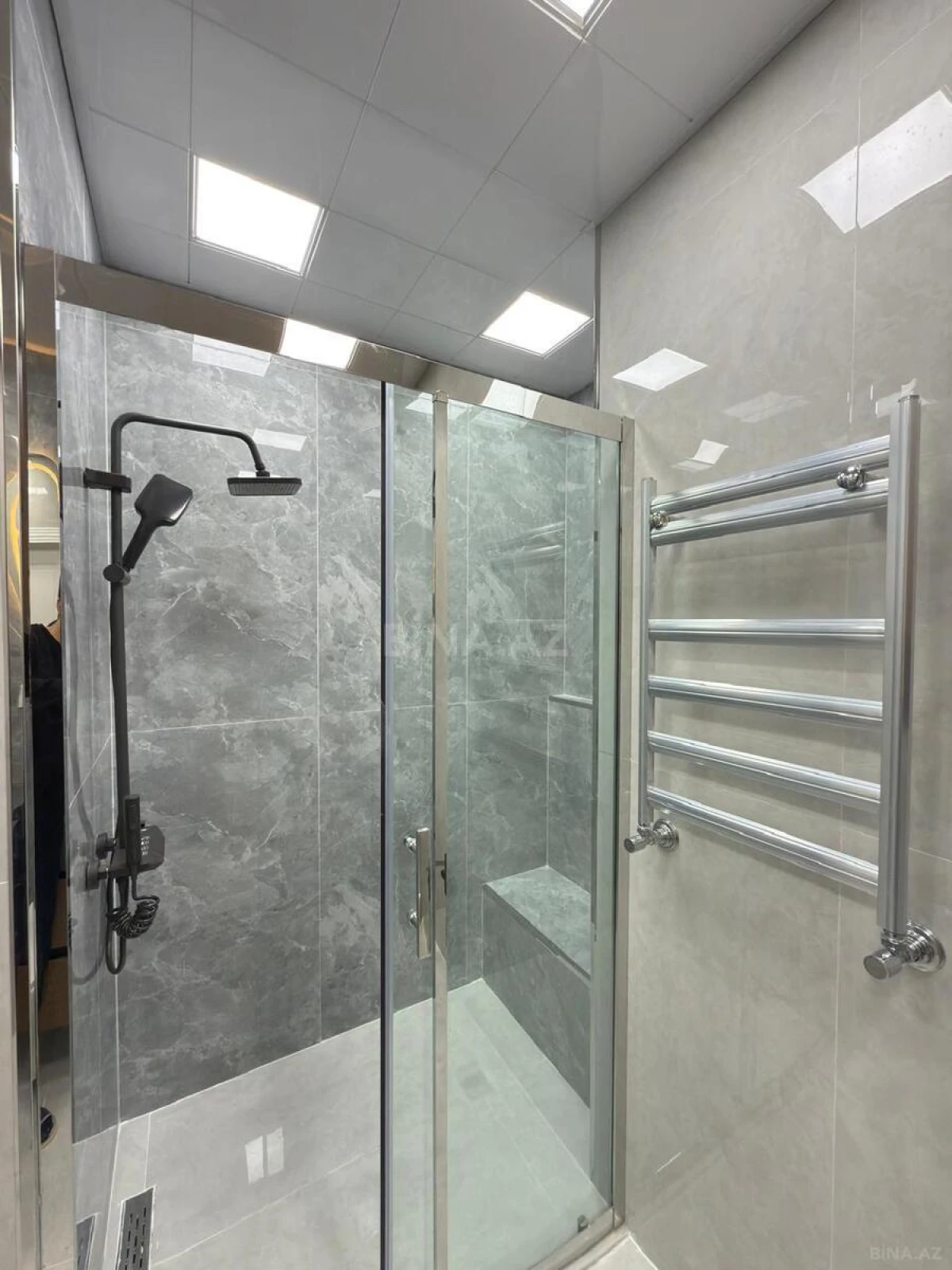 Satılır 3 otaqlı mənzil 84 m²