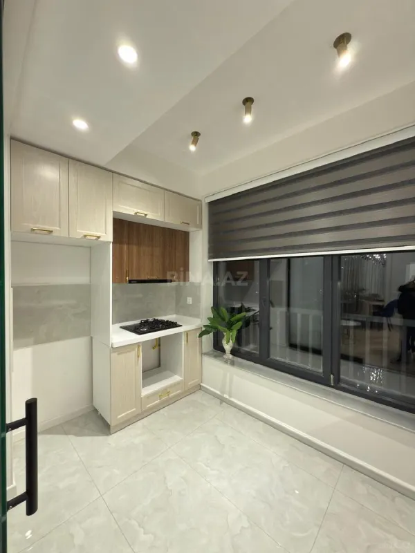 Satılır 3 otaqlı mənzil 84 m²