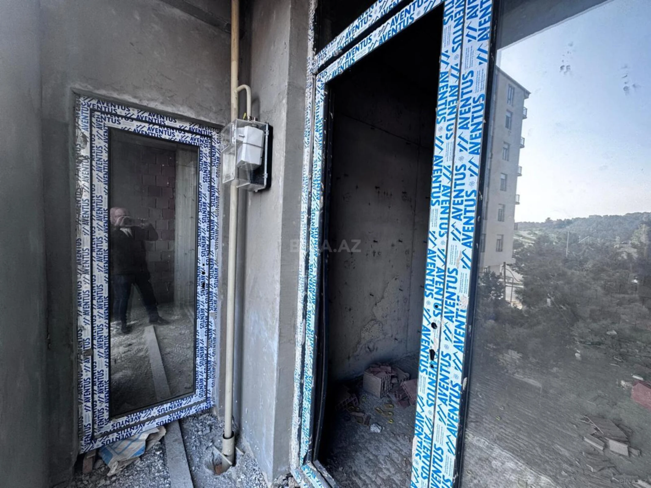 Satılır 2 otaqlı mənzil 82 m²