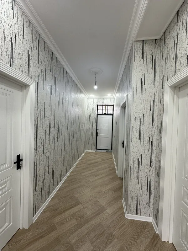 Satılır 5 otaqlı həyət evi 190 m²