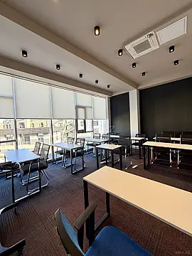 Kirayə verilir 1 otaqlı ofis 55 m²