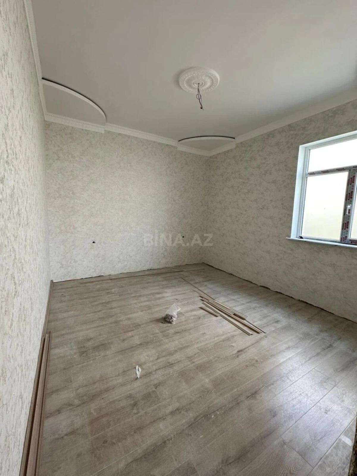 Satılır 6 otaqlı həyət evi 120 m²
