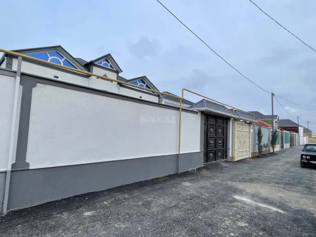 Satılır 4 otaqlı həyət evi 93 m²