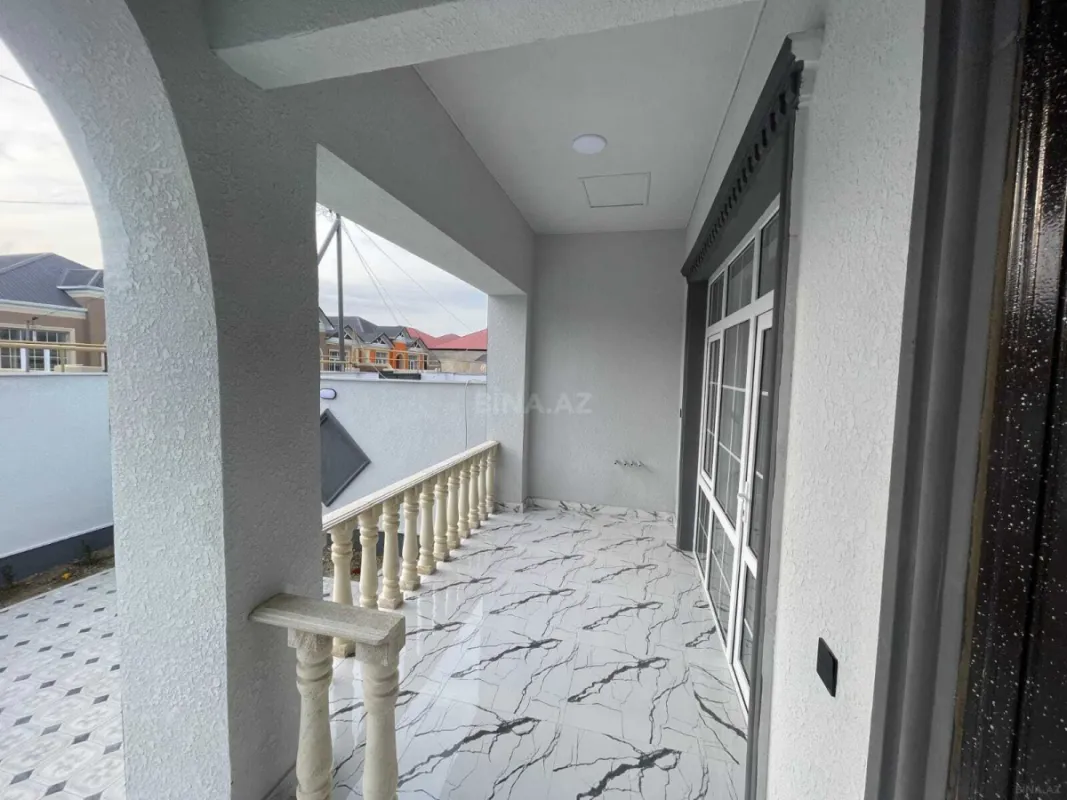Satılır 4 otaqlı həyət evi 93 m²