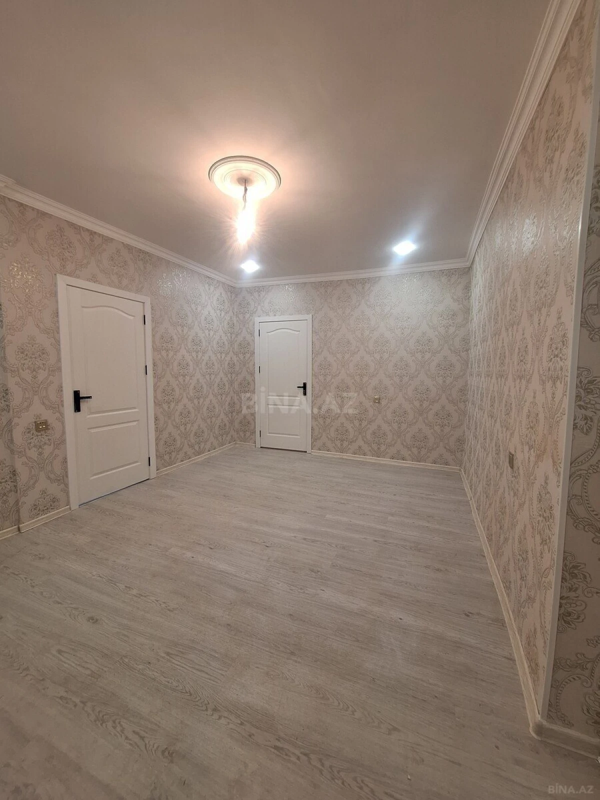 Satılır 3 otaqlı həyət evi 105 m²