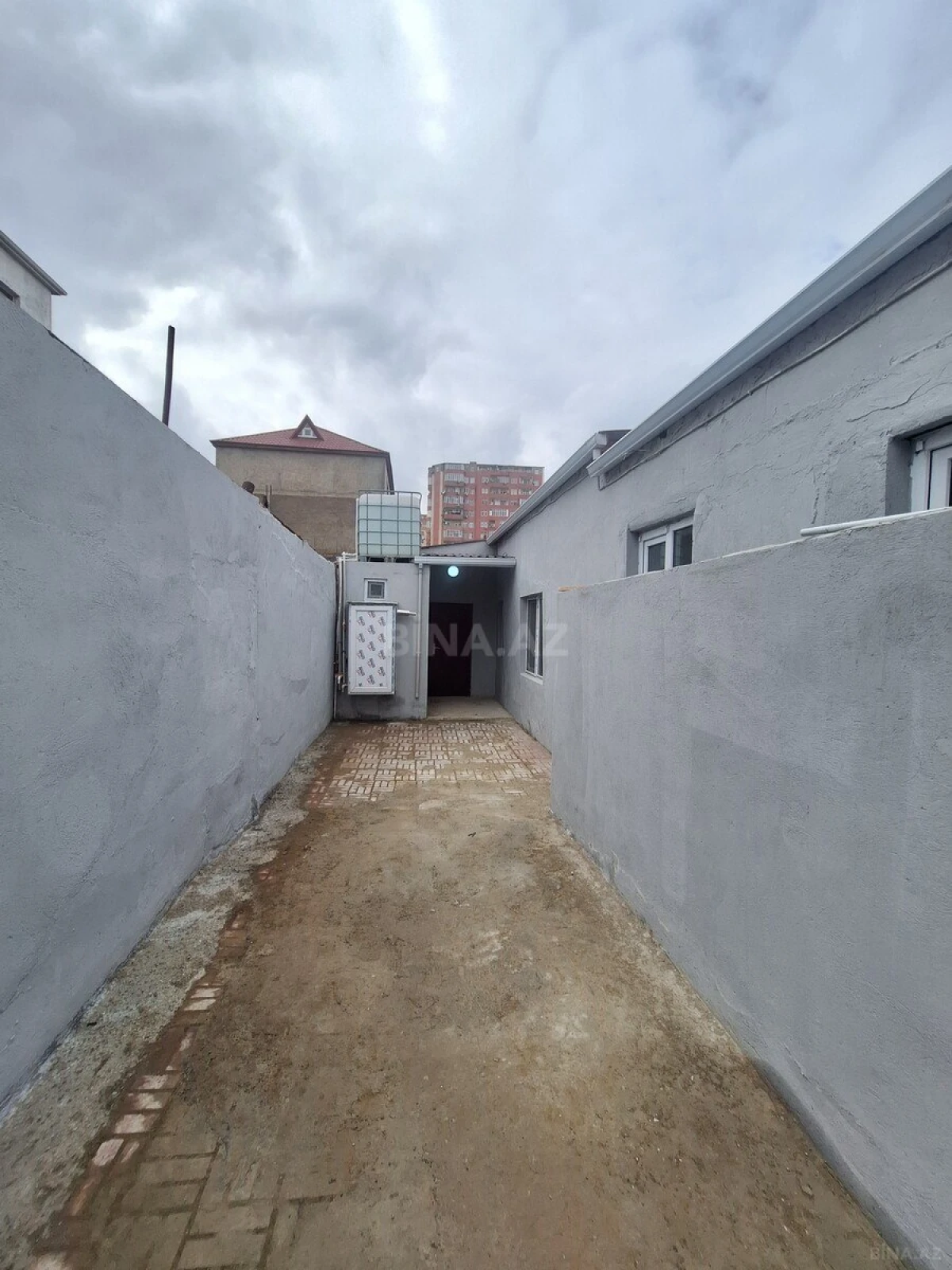 Satılır 3 otaqlı həyət evi 105 m²