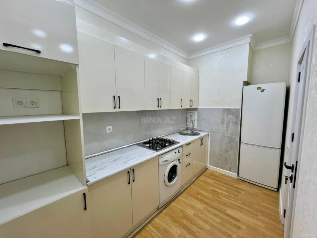 Satılır 2 otaqlı mənzil 61.7 m²