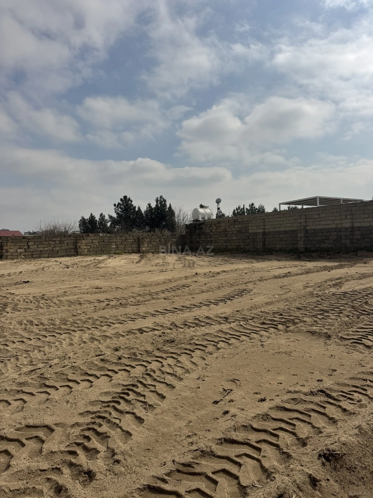 Satılır torpaq sahəsi 4 m²