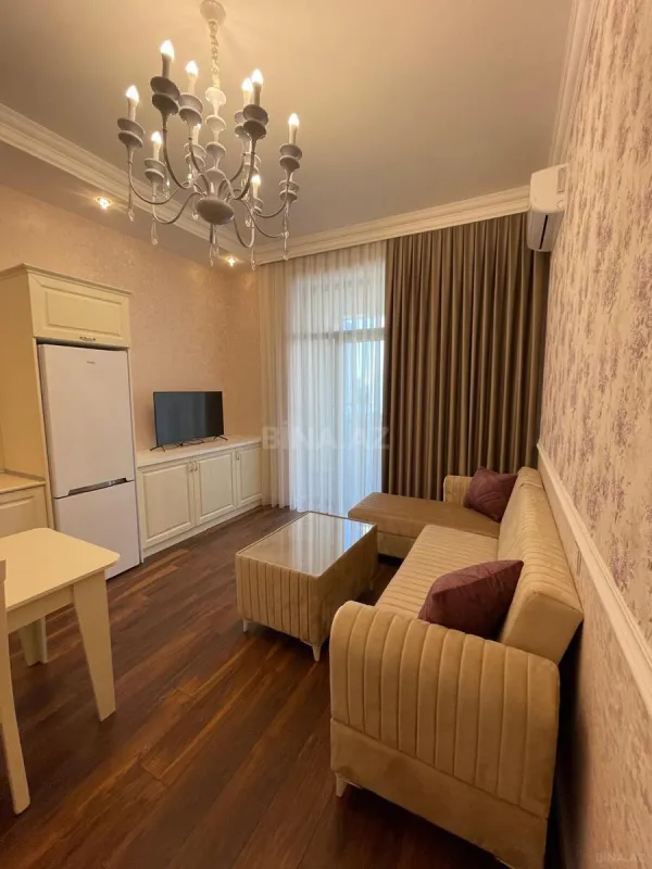 Kirayə verilir 2 otaqlı mənzil 70 m²