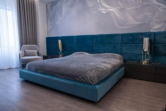 Satılır 5 otaqlı mənzil 213 m²