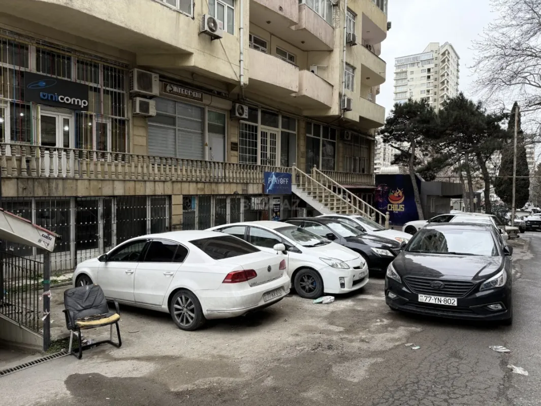 Satılır obyekt 59 m²