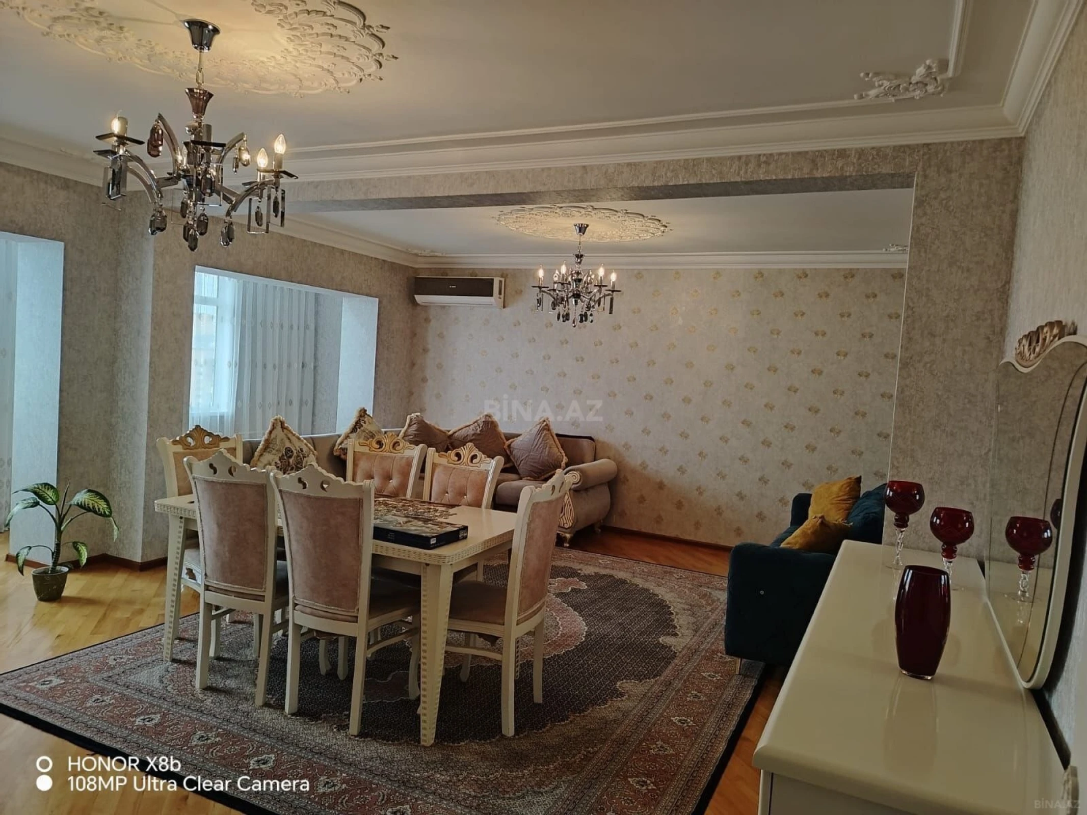 Satılır 4 otaqlı mənzil 80 m²