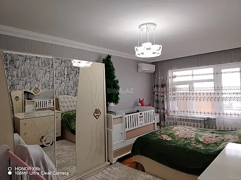 Satılır 4 otaqlı mənzil 80 m²