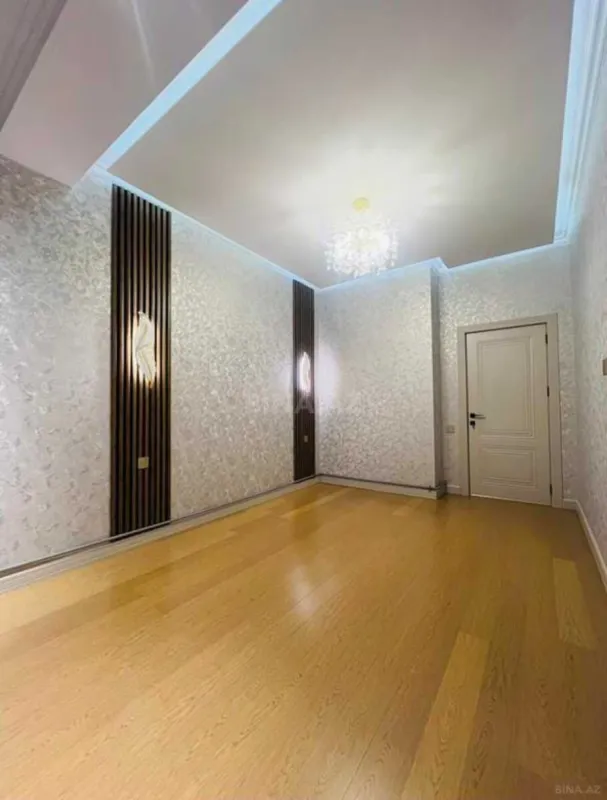 Satılır 3 otaqlı mənzil 76 m²