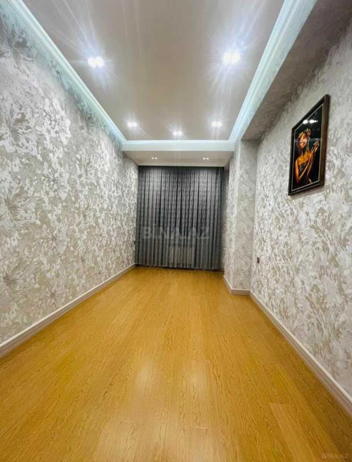 Satılır 3 otaqlı mənzil 76 m²