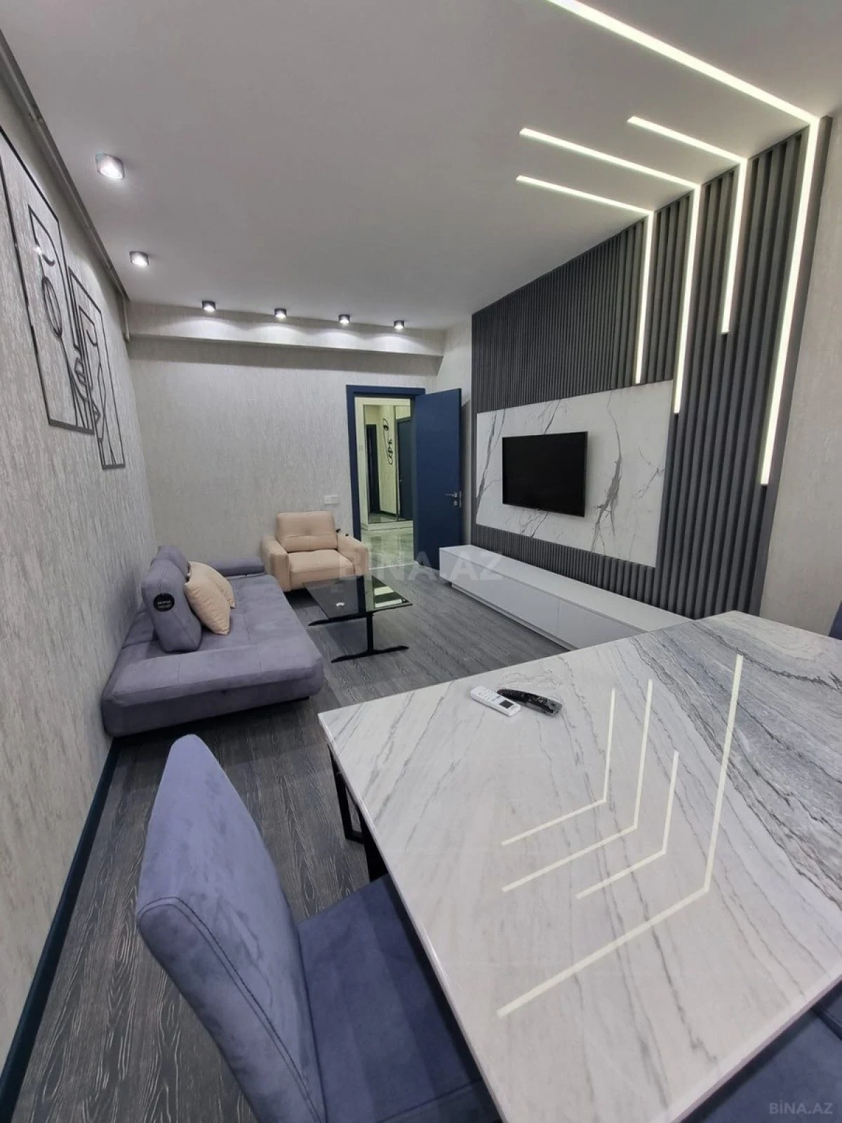 Kirayə verilir 2 otaqlı mənzil 80 m²