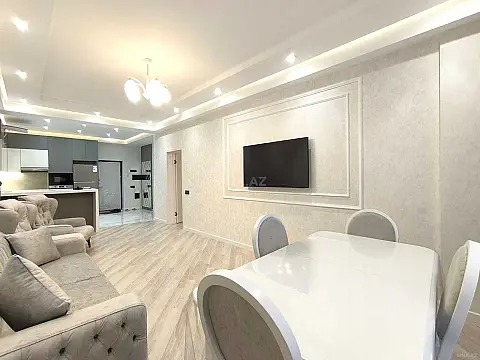 Kirayə verilir 2 otaqlı mənzil 80 m²