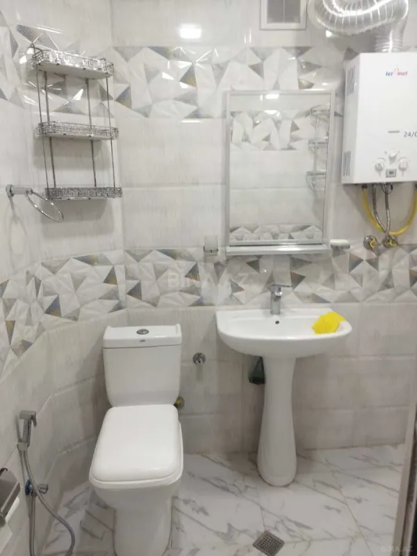 Kirayə verilir 2 otaqlı mənzil 60 m²