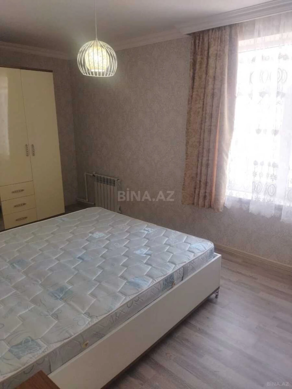 Kirayə verilir 2 otaqlı mənzil 60 m²