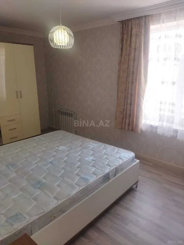 Kirayə verilir 2 otaqlı mənzil 60 m²