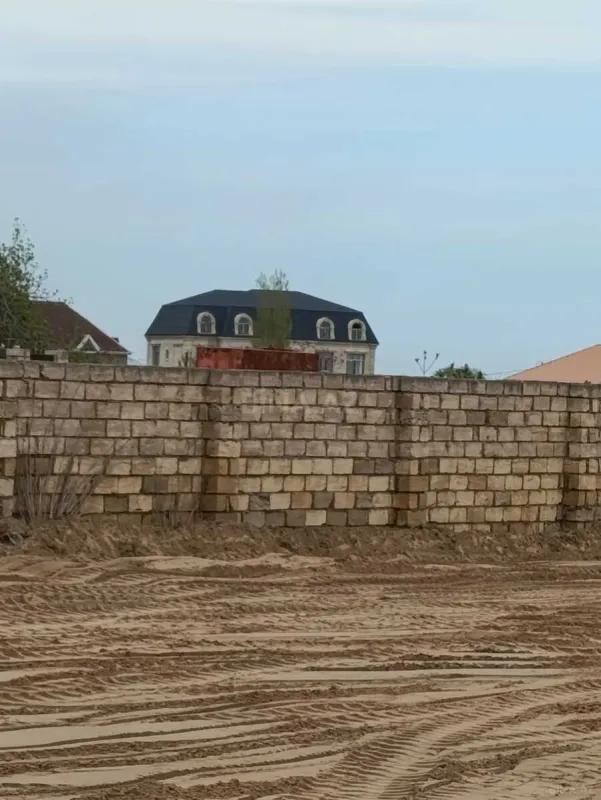 Satılır torpaq sahəsi 5 m²