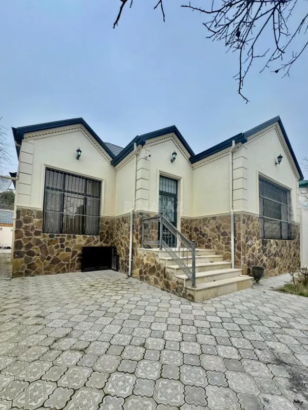 Satılır 3 otaqlı həyət evi 118 m²