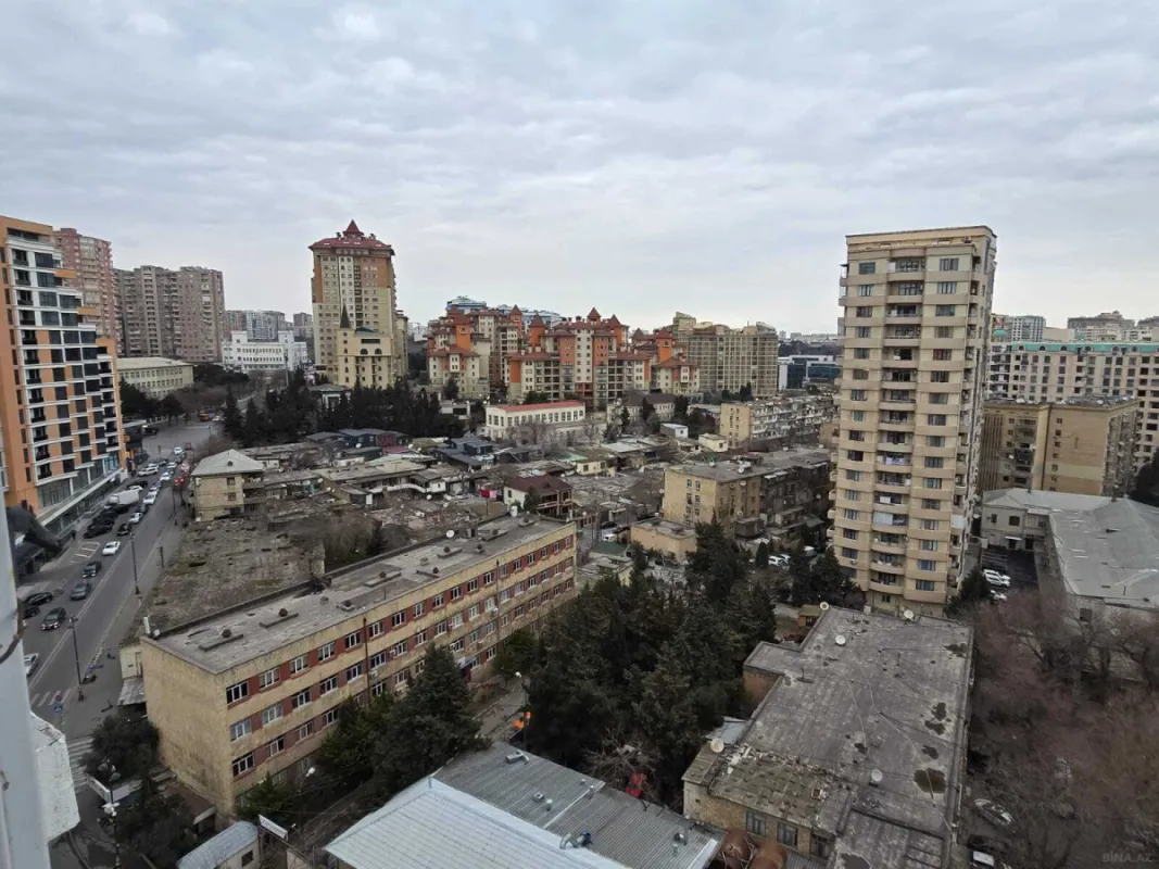 Satılır 1 otaqlı mənzil 55 m²