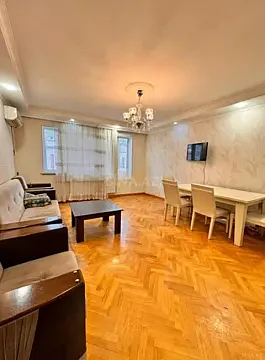Kirayə verilir 3 otaqlı mənzil 85 m² — Bakı 3 otaq 85.00 m²
