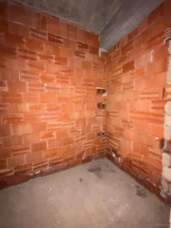 Satılır 2 otaqlı mənzil 63 m²