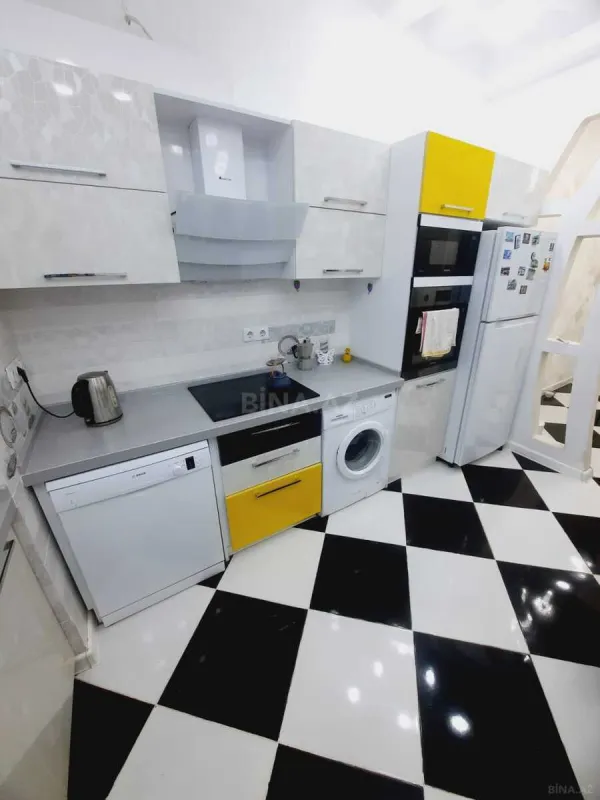 Kirayə verilir 2 otaqlı mənzil 56 m²