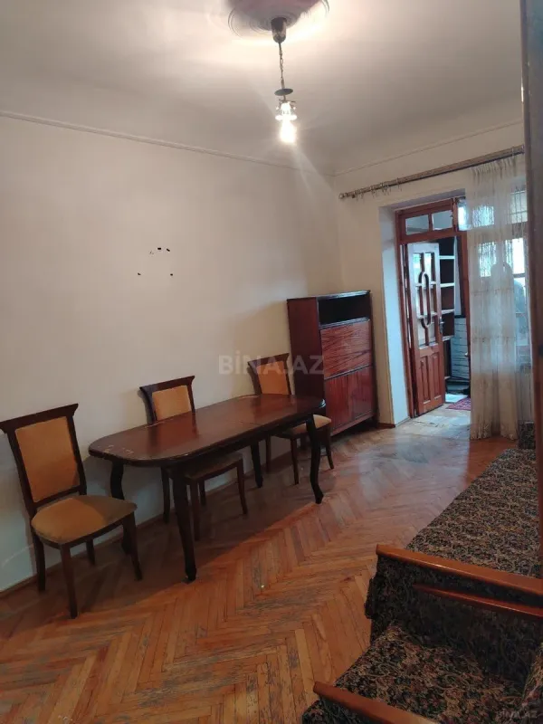Satılır 2 otaqlı mənzil 50 m²