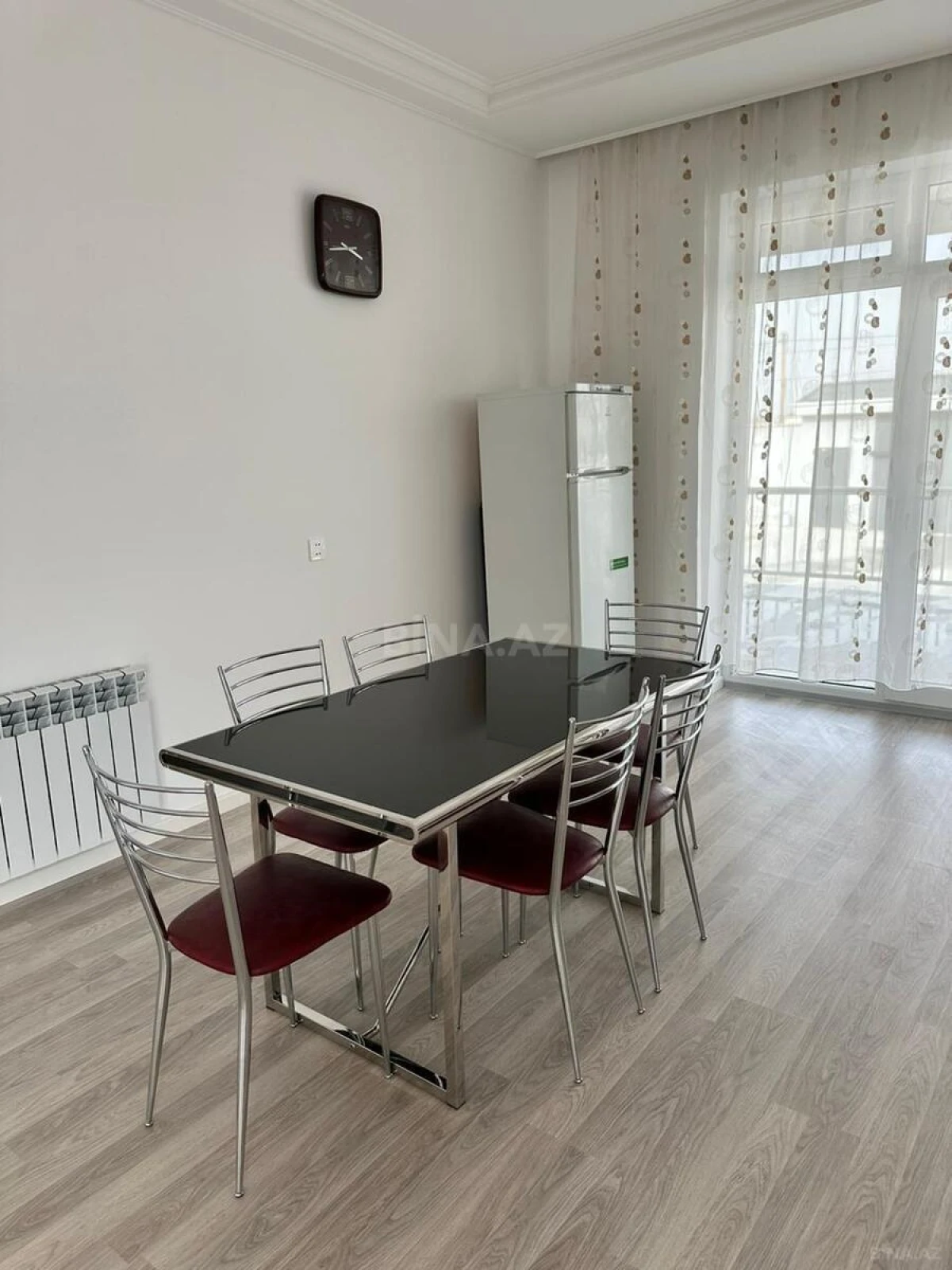 Satılır 4 otaqlı həyət evi 340 m²