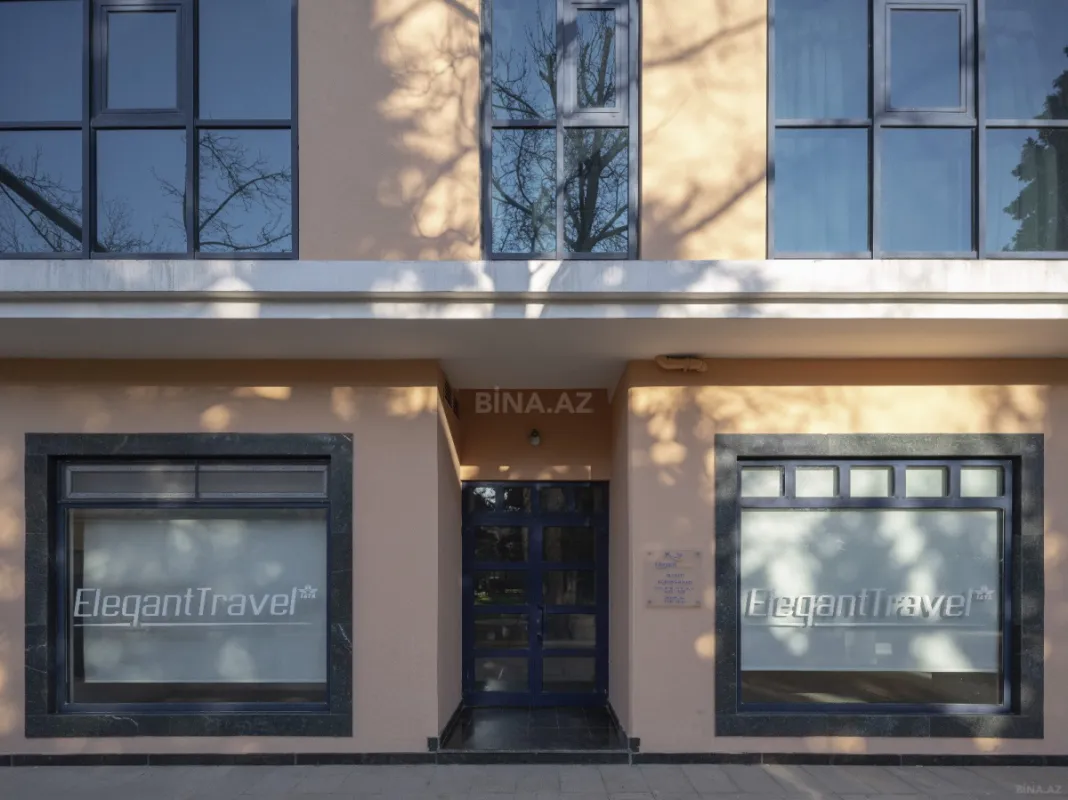 Kirayə verilir 4 otaqlı mənzil 170 m²