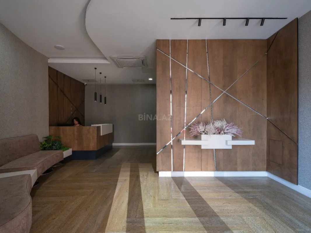 Kirayə verilir 4 otaqlı mənzil 170 m²