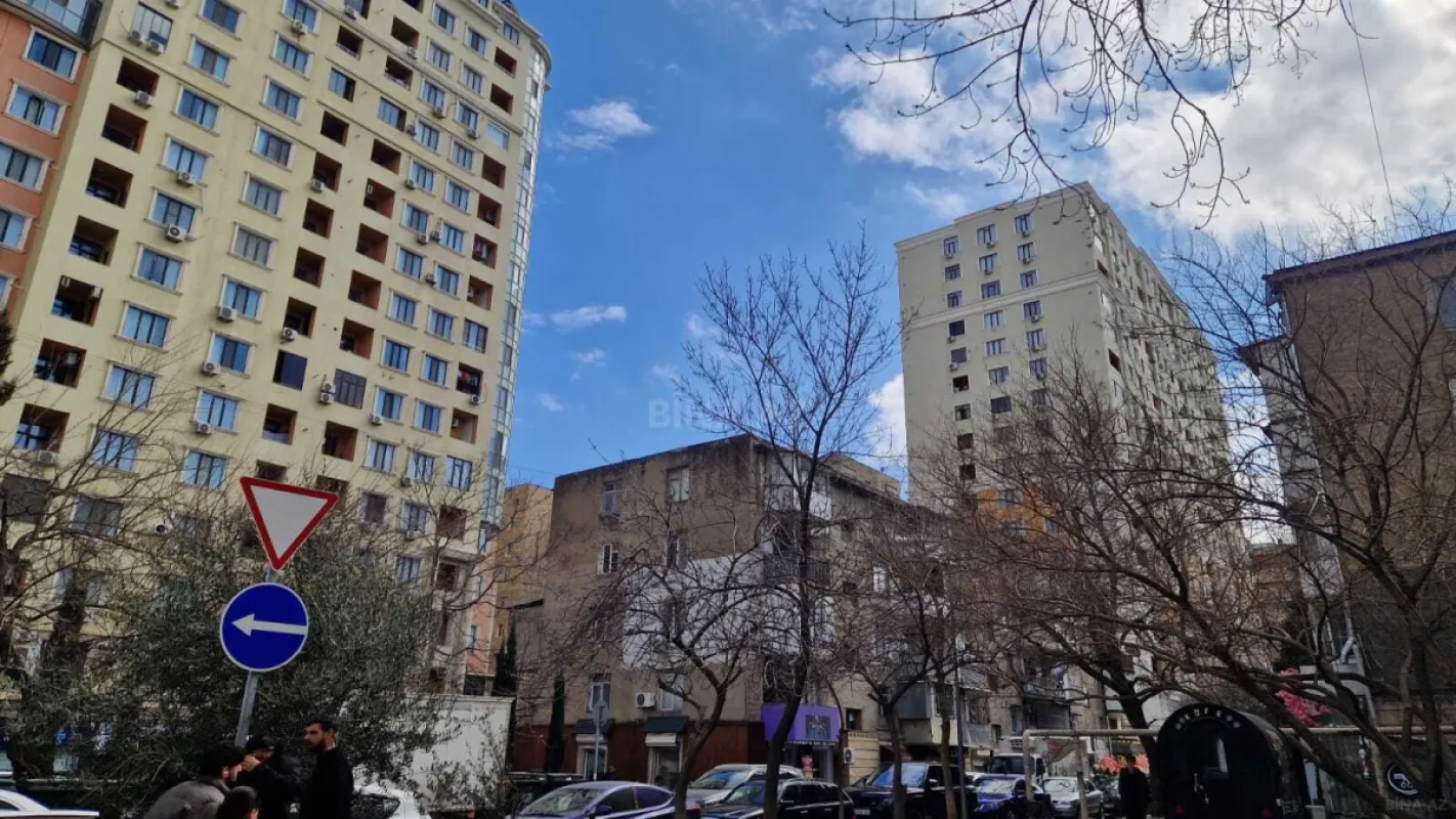 Satılır 2 otaqlı mənzil 50 m²