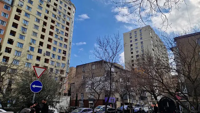 Satılır 2 otaqlı mənzil 50 m²