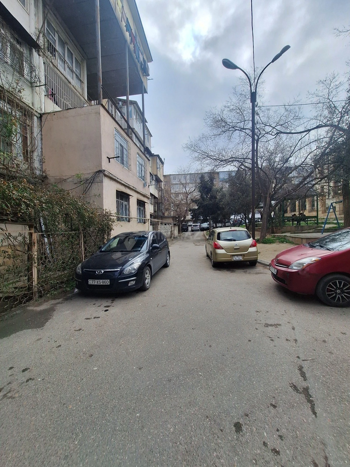 Kirayə verilir 2 otaqlı mənzil 50 m²