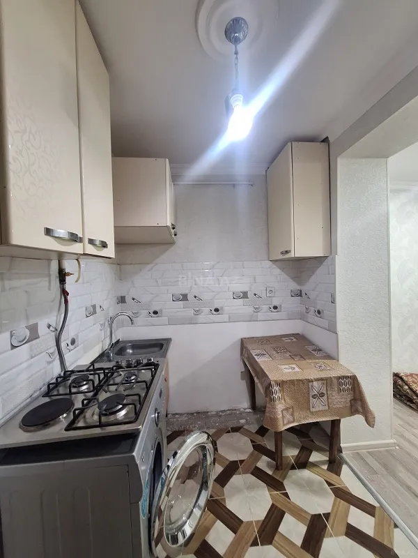 Kirayə verilir 2 otaqlı mənzil 50 m²