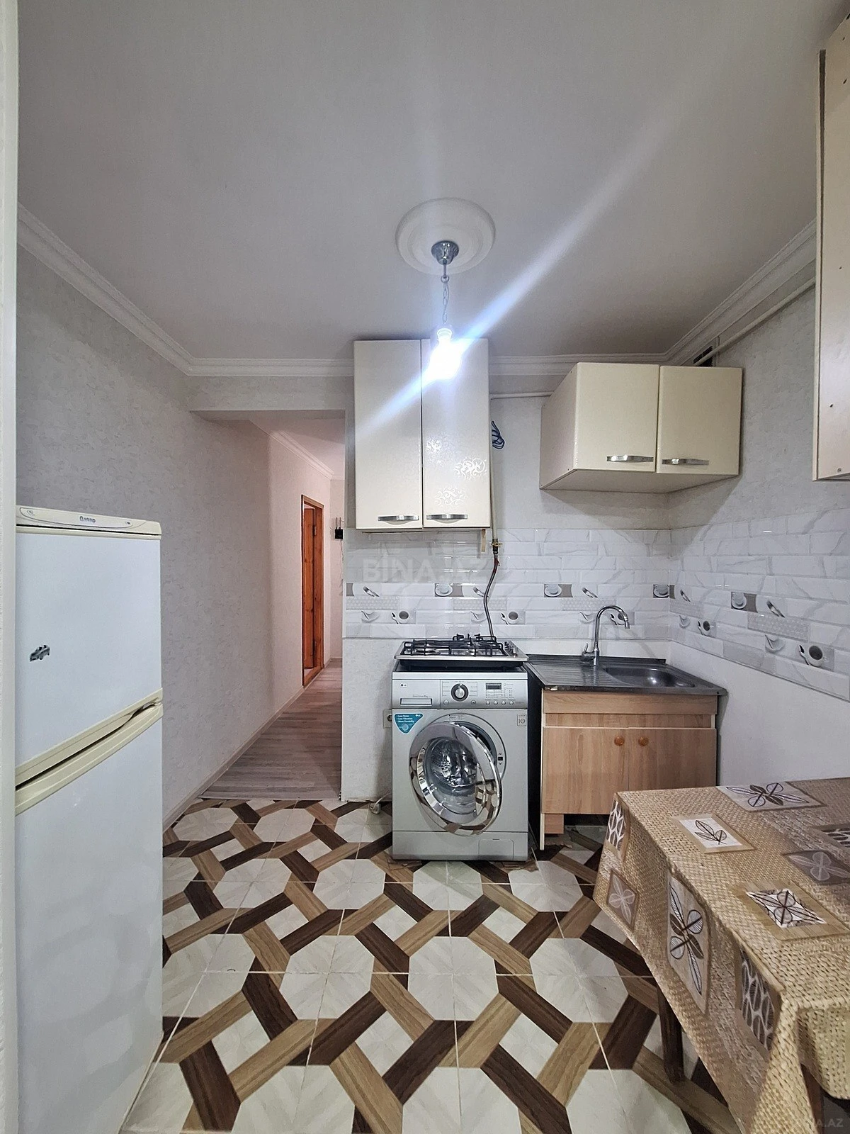 Kirayə verilir 2 otaqlı mənzil 50 m²