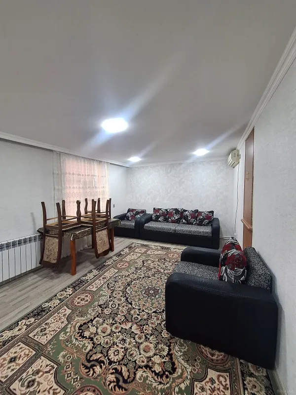 Kirayə verilir 2 otaqlı mənzil 50 m²