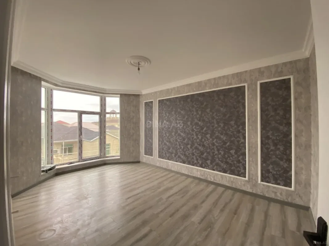 Satılır 5 otaqlı həyət evi 140 m²