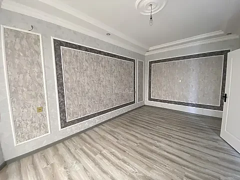 Satılır 5 otaqlı həyət evi 140 m²