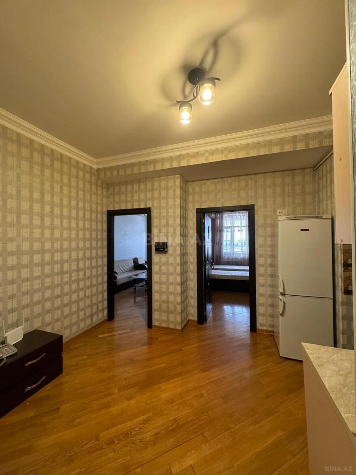 Kirayə verilir 2 otaqlı mənzil 65 m²