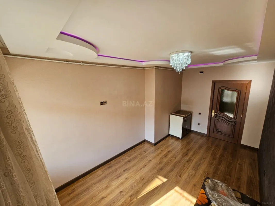 Satılır 3 otaqlı mənzil 100 m²