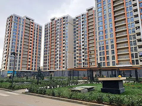 Satılır 2 otaqlı mənzil 48 m²