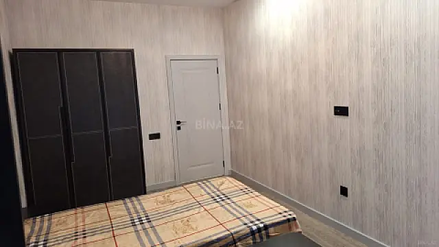 Kirayə verilir 4 otaqlı mənzil 180 m²